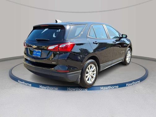 Mosaic Black Metallic 2020 Chevrolet Equinox LS