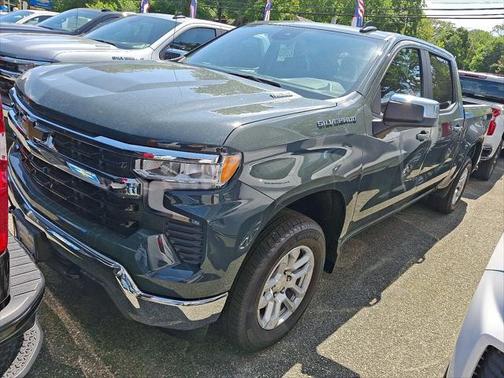 2025 Chevrolet Silverado 1500 LT