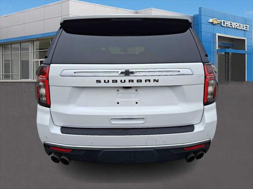 2022 Chevrolet Suburban 4WD High Country