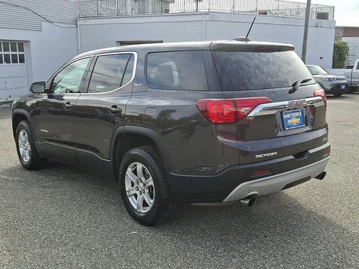 2018 GMC Acadia SLE-1