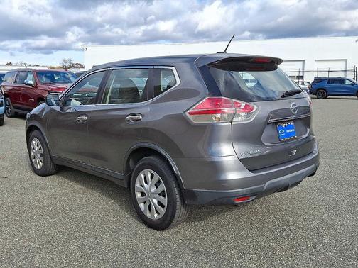 2015 Nissan Rogue S