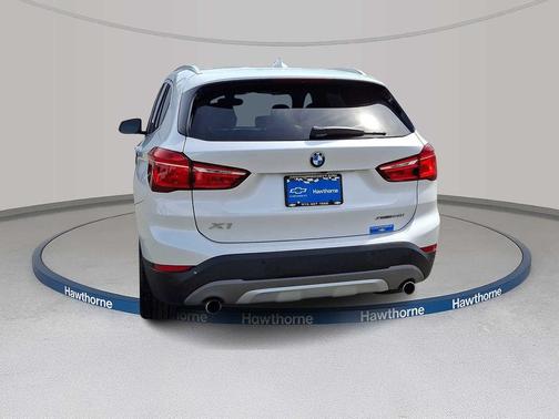 Mineral White Metallic 2018 BMW X1 xDrive28i