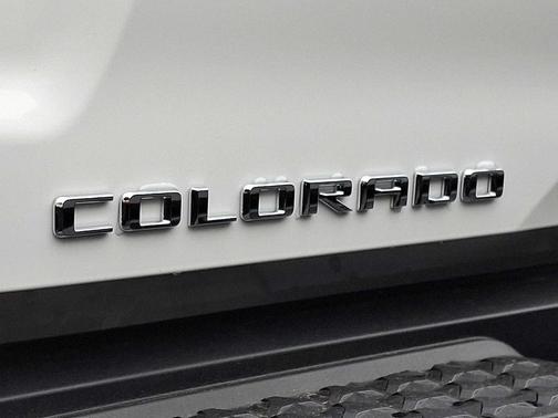2025 Chevrolet Colorado LT