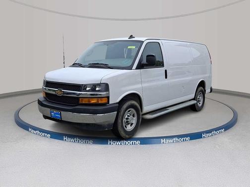 Summit White 2024 Chevrolet Express 2500 LT
