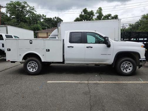 2024 Chevrolet Silverado 3500 WT
