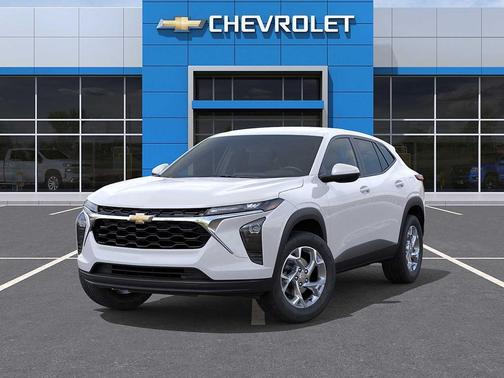 Summit White 2026 Chevrolet Trax LS