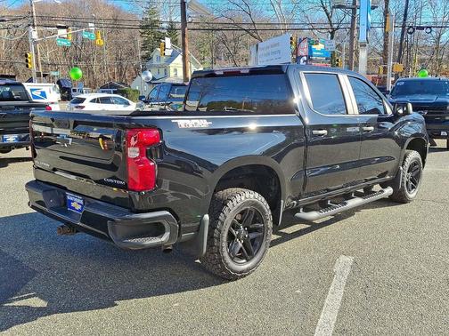 2022 Chevrolet Silverado 1500 Custom Trail Boss