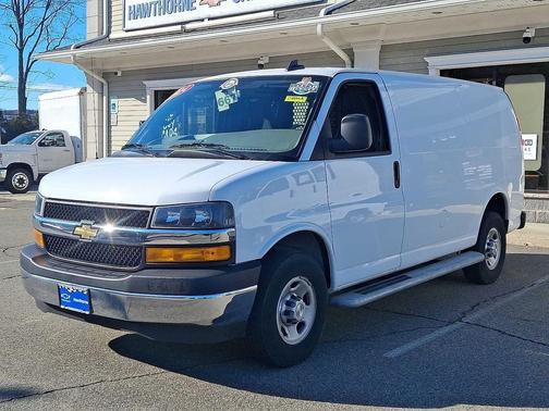 2024 Chevrolet Express 2500 RWD 2500 Regular Wheelbase WT
