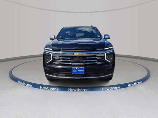 Black 2025 Chevrolet Suburban Premier