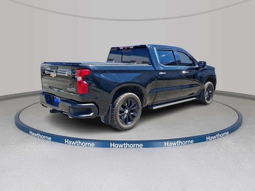 Black 2022 Chevrolet Silverado 1500 Limited High Country