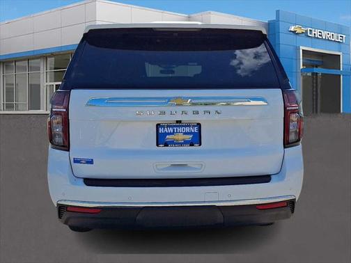 2023 Chevrolet Suburban LS