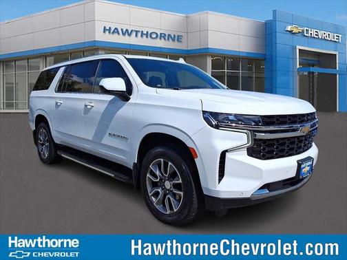 2023 Chevrolet Suburban LS