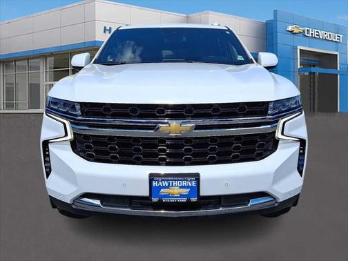 2023 Chevrolet Suburban LS