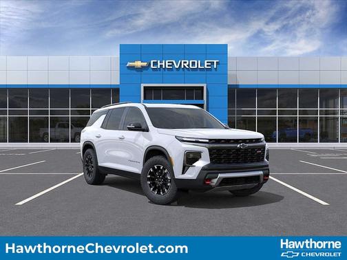 Polar White Tricoat 2026 Chevrolet Traverse AWD Z71