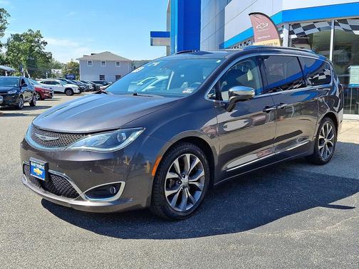 2019 Chrysler Pacifica Limited