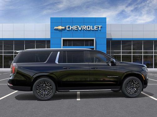 2025 Chevrolet Suburban LS