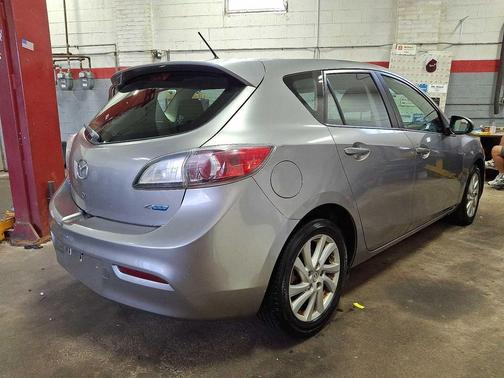 2012 Mazda Mazda3 i Touring