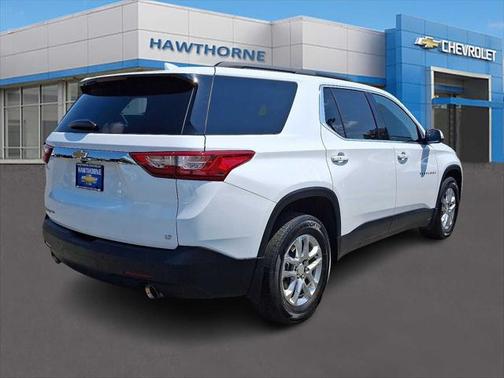 2021 Chevrolet Traverse LT Leather