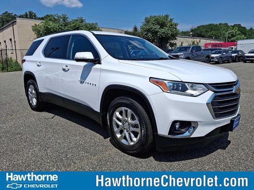 2021 Chevrolet Traverse LT Leather