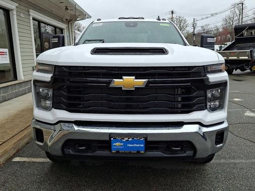 Summit White 2026 Chevrolet Silverado 2500 WT