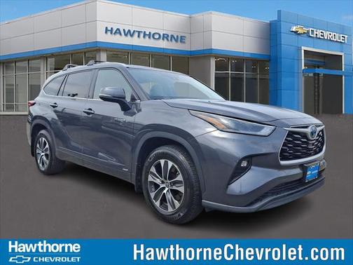 2021 Toyota Highlander Hybrid XLE