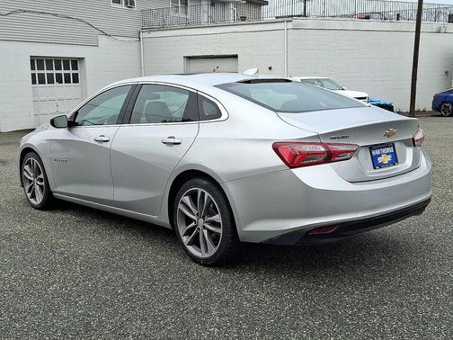 2022 Chevrolet Malibu LT