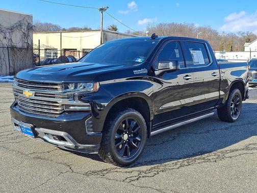 2022 Chevrolet Silverado 1500 High Country