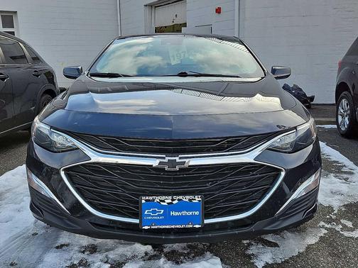 2023 Chevrolet Malibu FWD RS