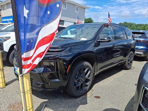 2025 Chevrolet Traverse RS