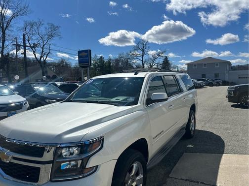 2018 Chevrolet Suburban LT