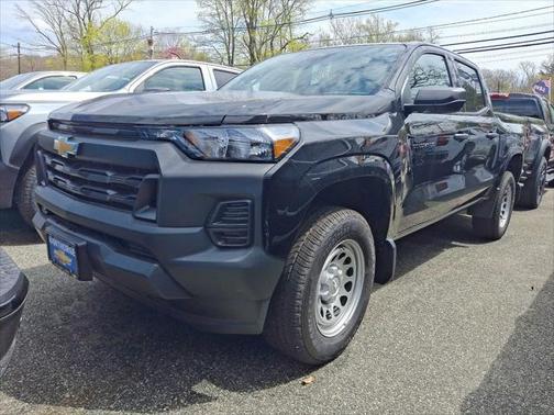 2025 Chevrolet Colorado WT