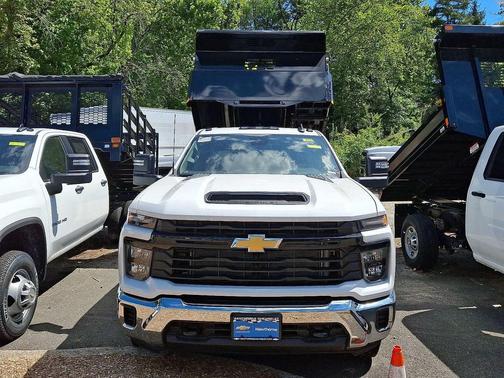 2025 Chevrolet Silverado 3500 WT