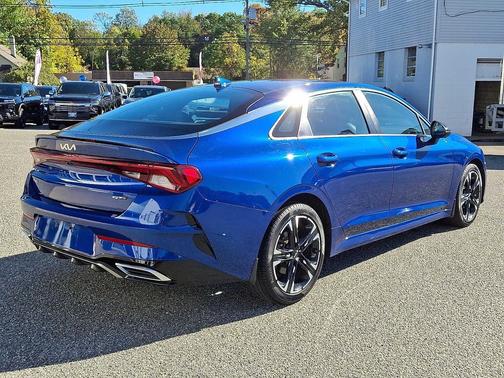 2022 Kia K5 GT-Line