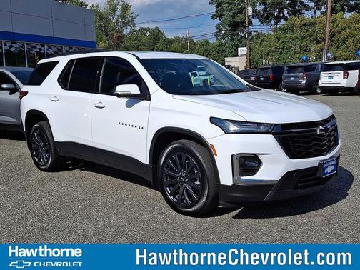 2023 Chevrolet Traverse RS