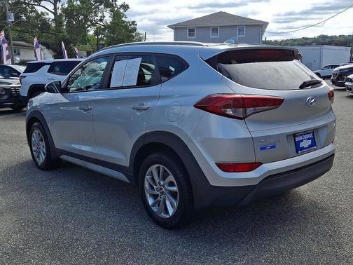 2018 Hyundai TUCSON SEL