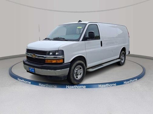 Summit White 2024 Chevrolet Express 2500 LT