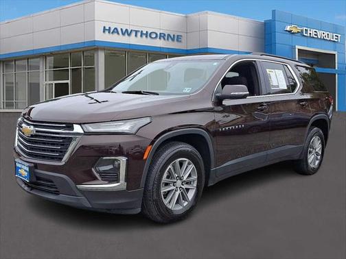 2022 Chevrolet Traverse LT Cloth