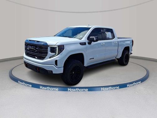 Summit White 2024 GMC Sierra 1500 AT4