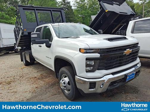 2025 Chevrolet Silverado 3500 WT