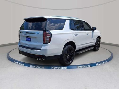 Iridescent Pearl Tricoat 2023 Chevrolet Tahoe Premier