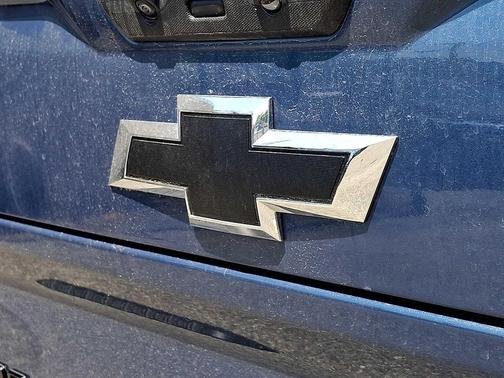 Lakeshore Blue Metallic 2024 Chevrolet Silverado 3500 LT