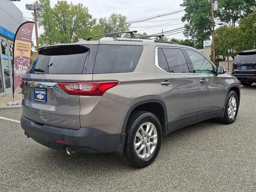 2018 Chevrolet Traverse LT Cloth