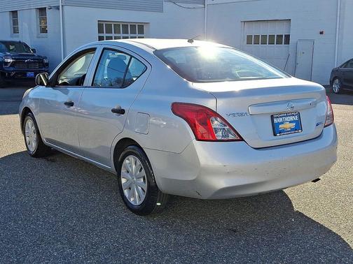 2012 Nissan Versa 1.6 S