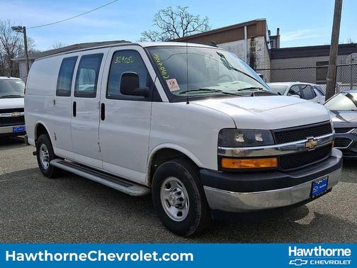 2024 Chevrolet Express 2500 RWD 2500 Regular Wheelbase WT