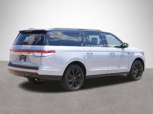 2024 Lincoln Navigator L Black Label
