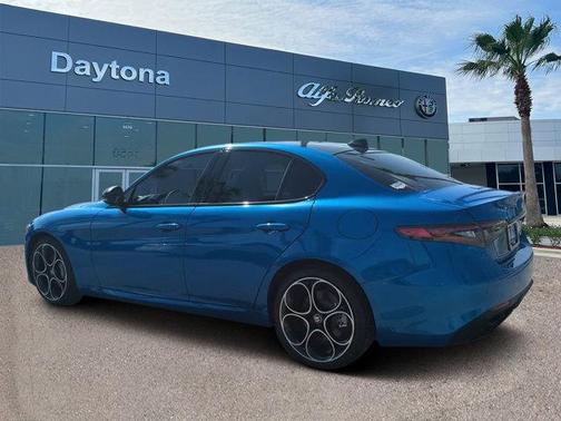 2025 Alfa Romeo Giulia Base