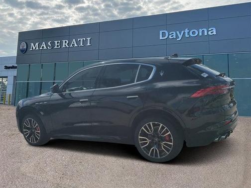 2025 Maserati Grecale Base