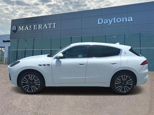 2025 Maserati Grecale Base