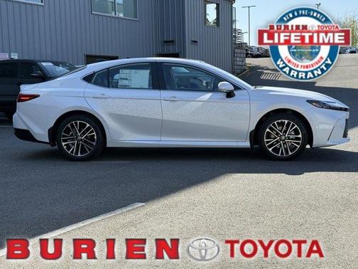 Wind Chill Pearl 2026 Toyota Camry XLE