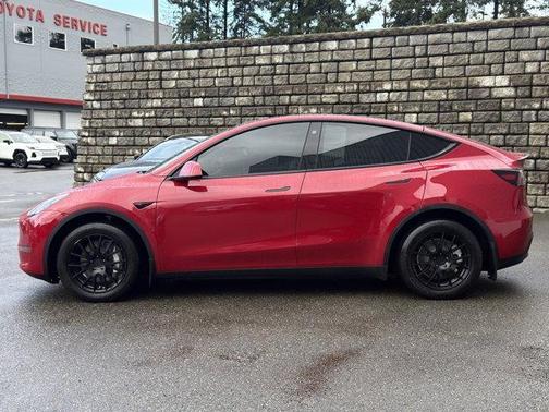 2022 Tesla Model Y Long Range
